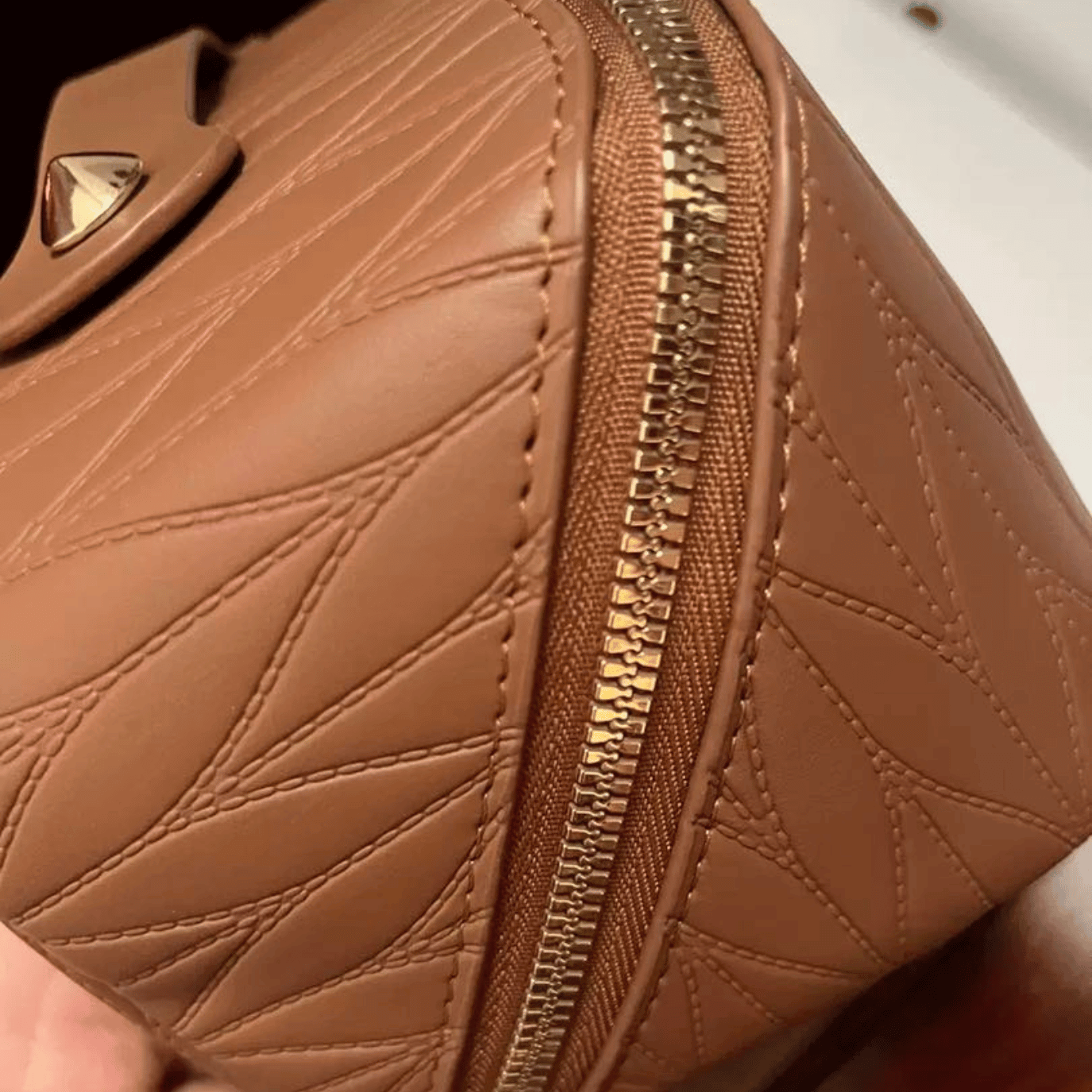 Limited Edition - Luxe Essential Makeup Bag - Karin Herzog
